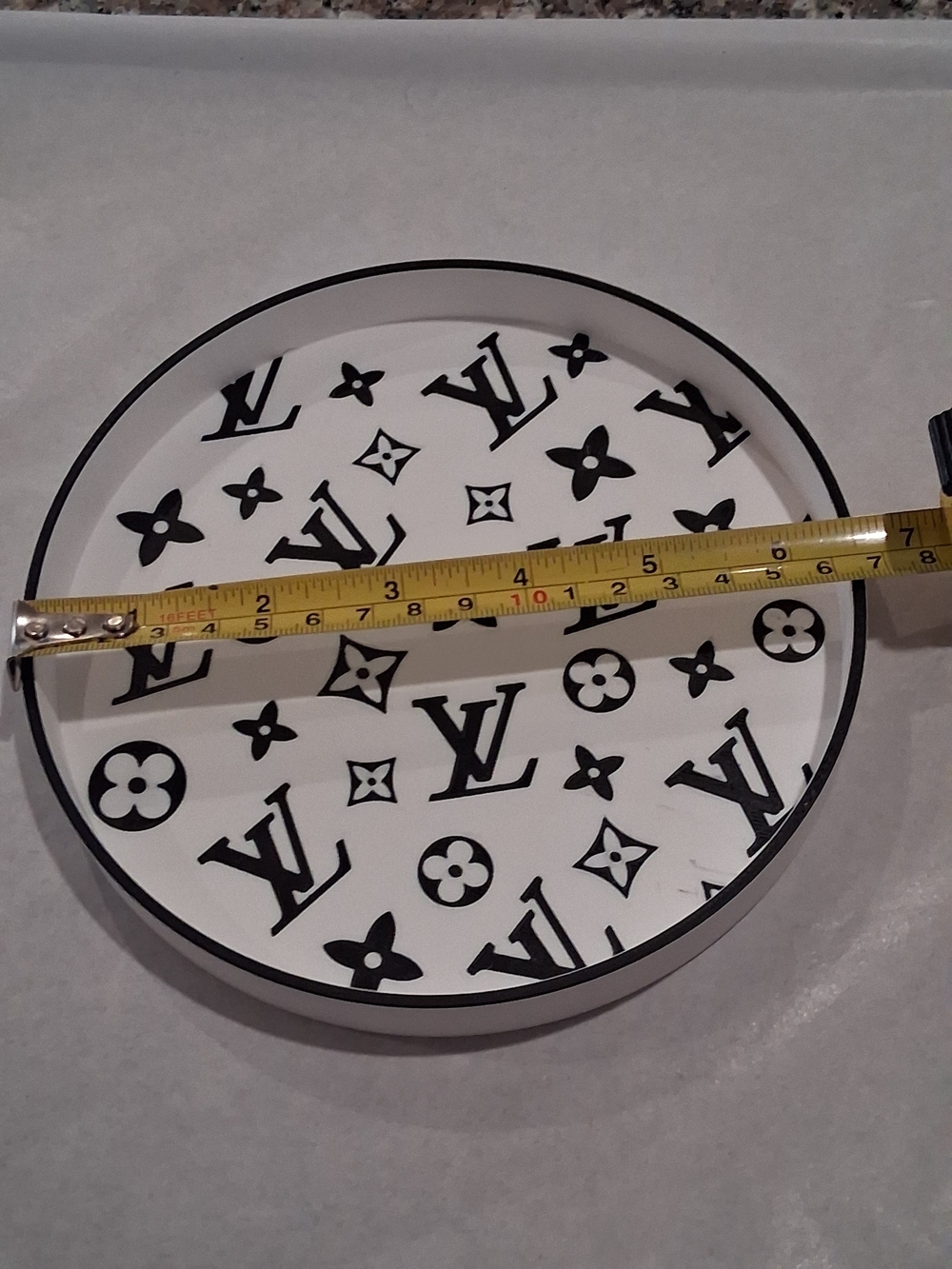 Designer inspired Monogram Round Tray in White and Black.New - Picture 4 of 5